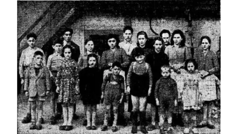 Alcuni degli orfani dei fratelli Sirani © www.giornaledibrescia.it