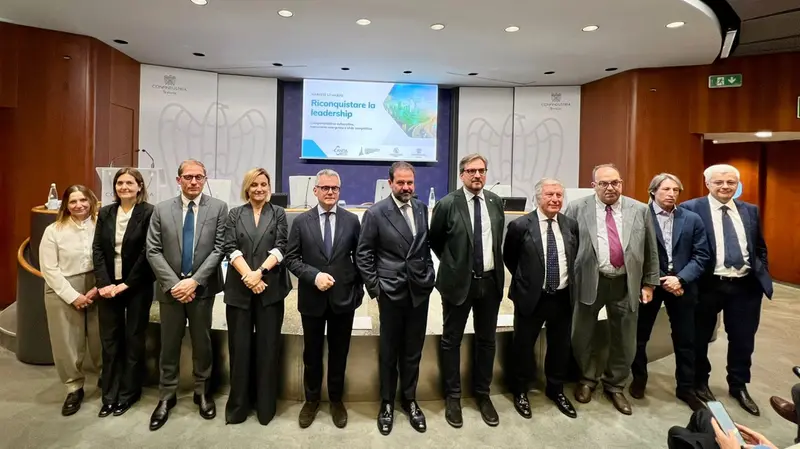 I relatori del convegno dedicato alla componentistica automotive e le sfide della transizione