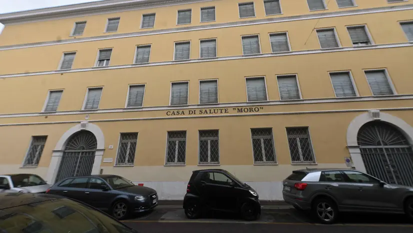 La ex Casa di salute Moro - © www.giornaledibrescia.it