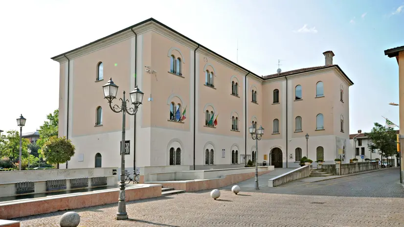 Il municipio di Chiari - Foto Pierre Putelli/Neg © www.giornaledibrescia.it
