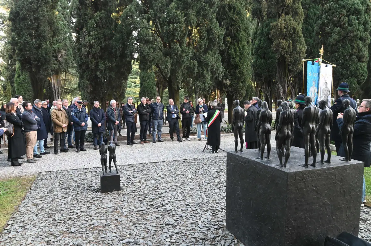 La commemorazione per le vittime del Covid al Vantiniano
