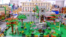 In fiera presenti anche i classici mattoncini
