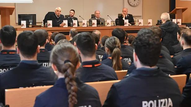 La presentazione del libro di Di Martino