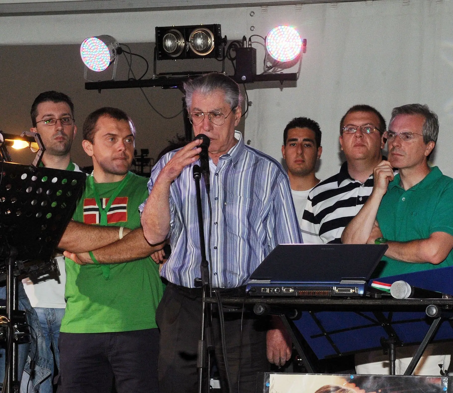 Umberto Bossi, la vita del Senatùr in una serie di foto