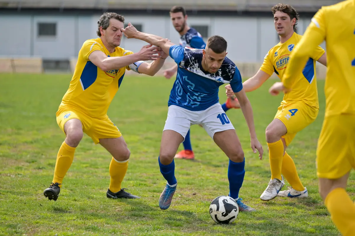 Promozione: le immagini di Remedello-Sirmione Rovizza