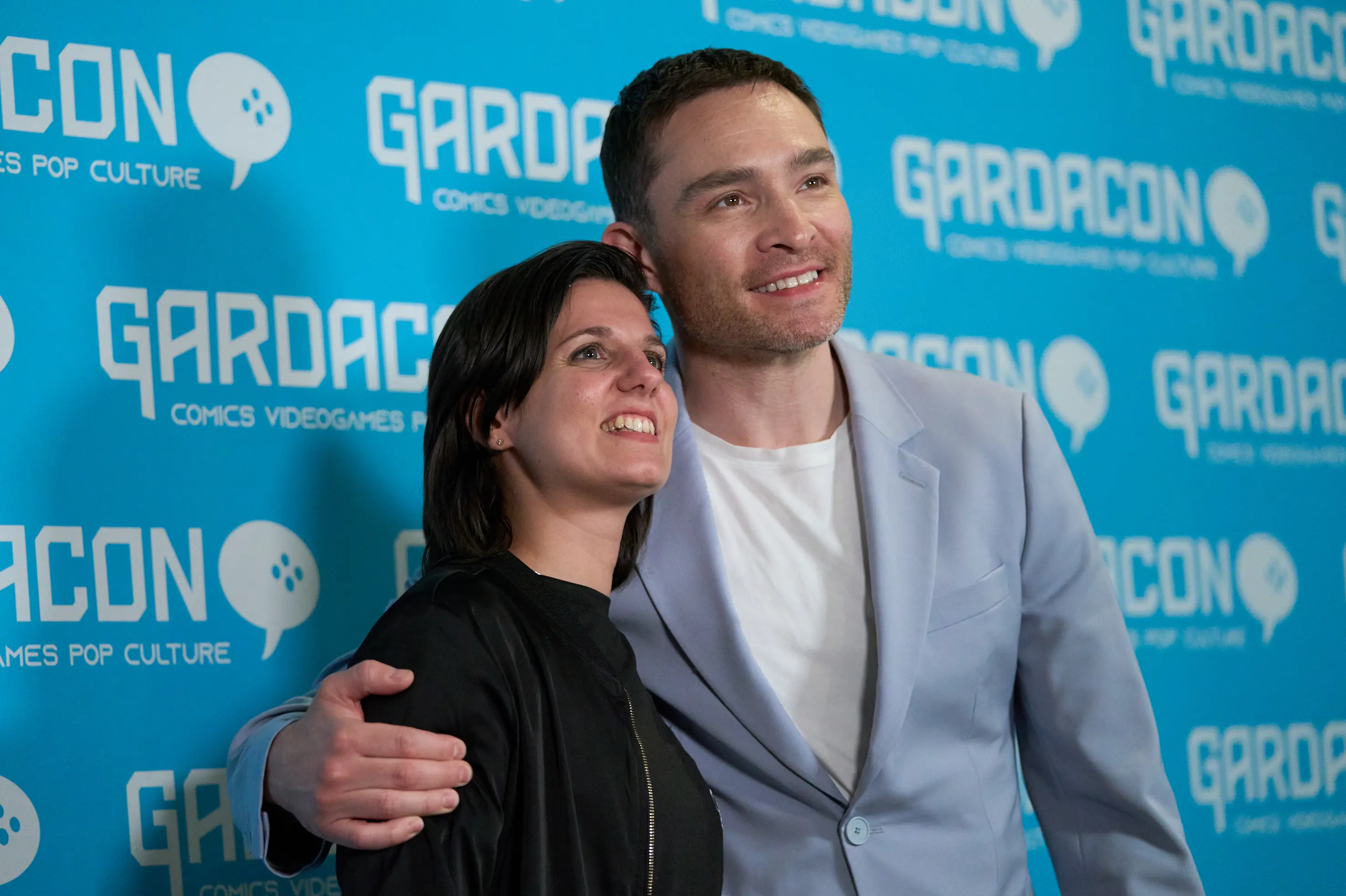 Ed Westwick incontra i fan al Gardacon