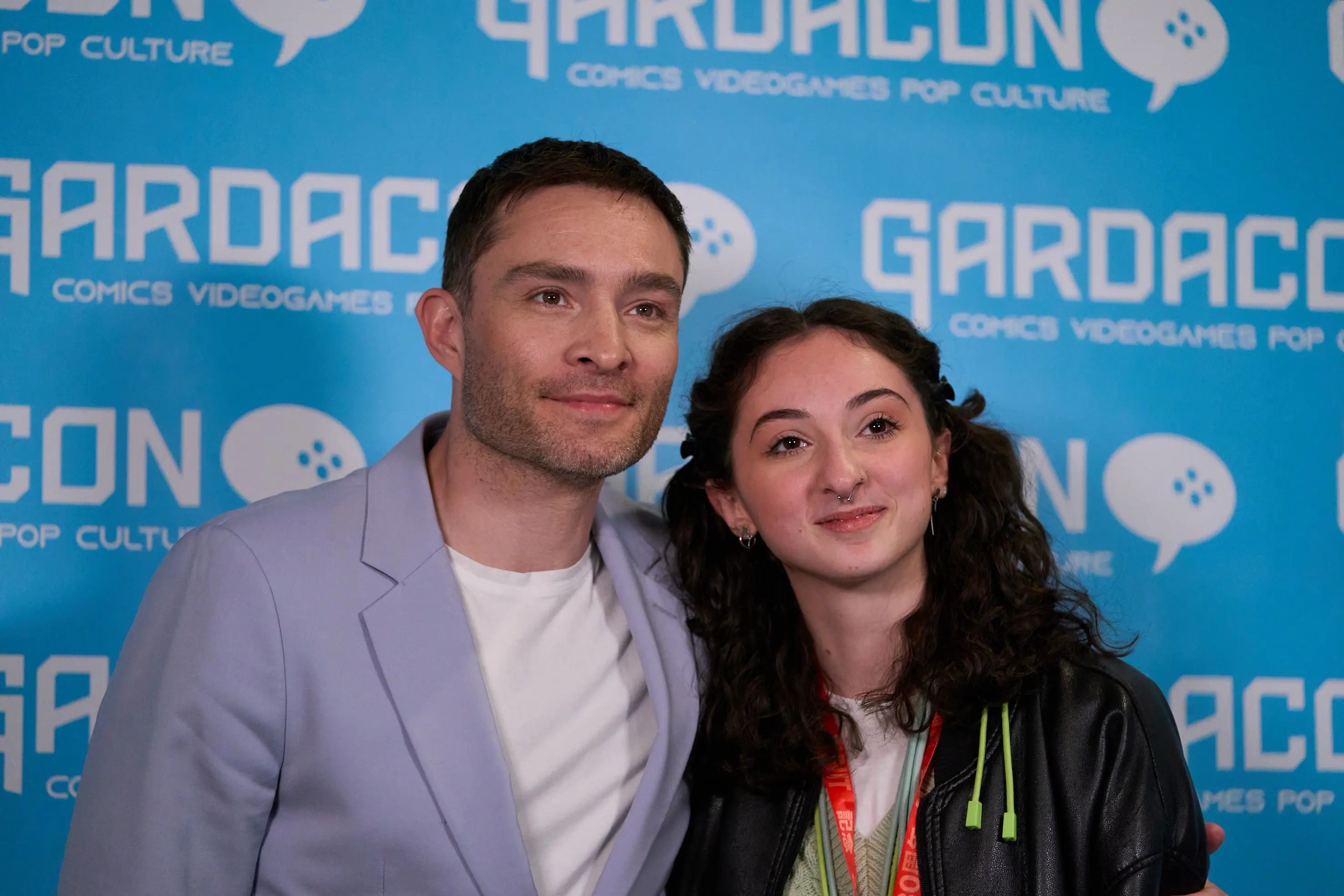 Ed Westwick incontra i fan al Gardacon