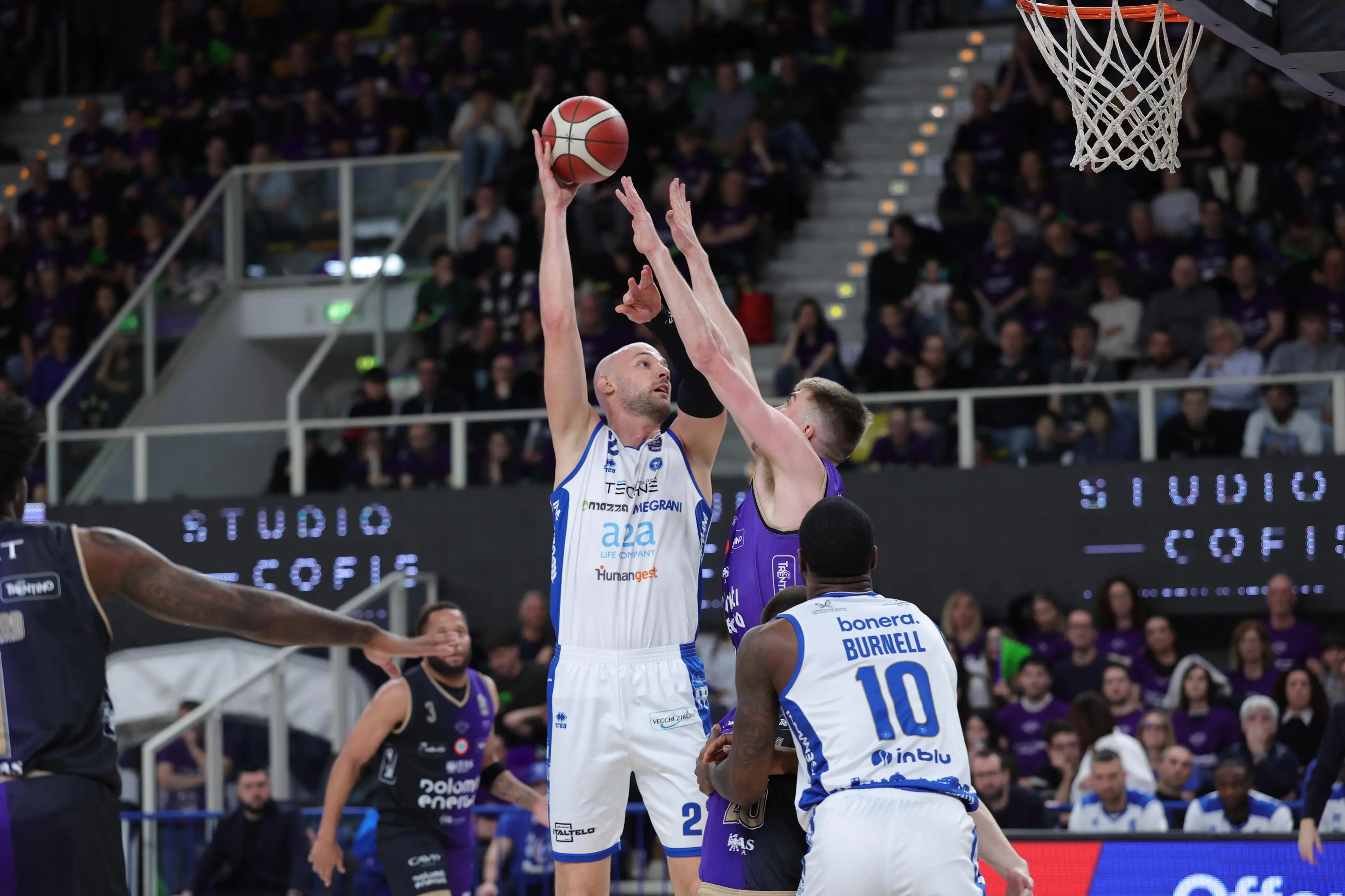 Serie A: le immagini di Dolomiti Trentino-Germani Brescia