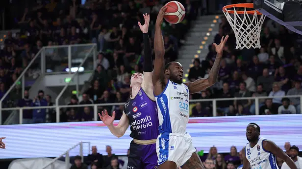 Serie A: le immagini di Dolomiti Trentino-Germani Brescia