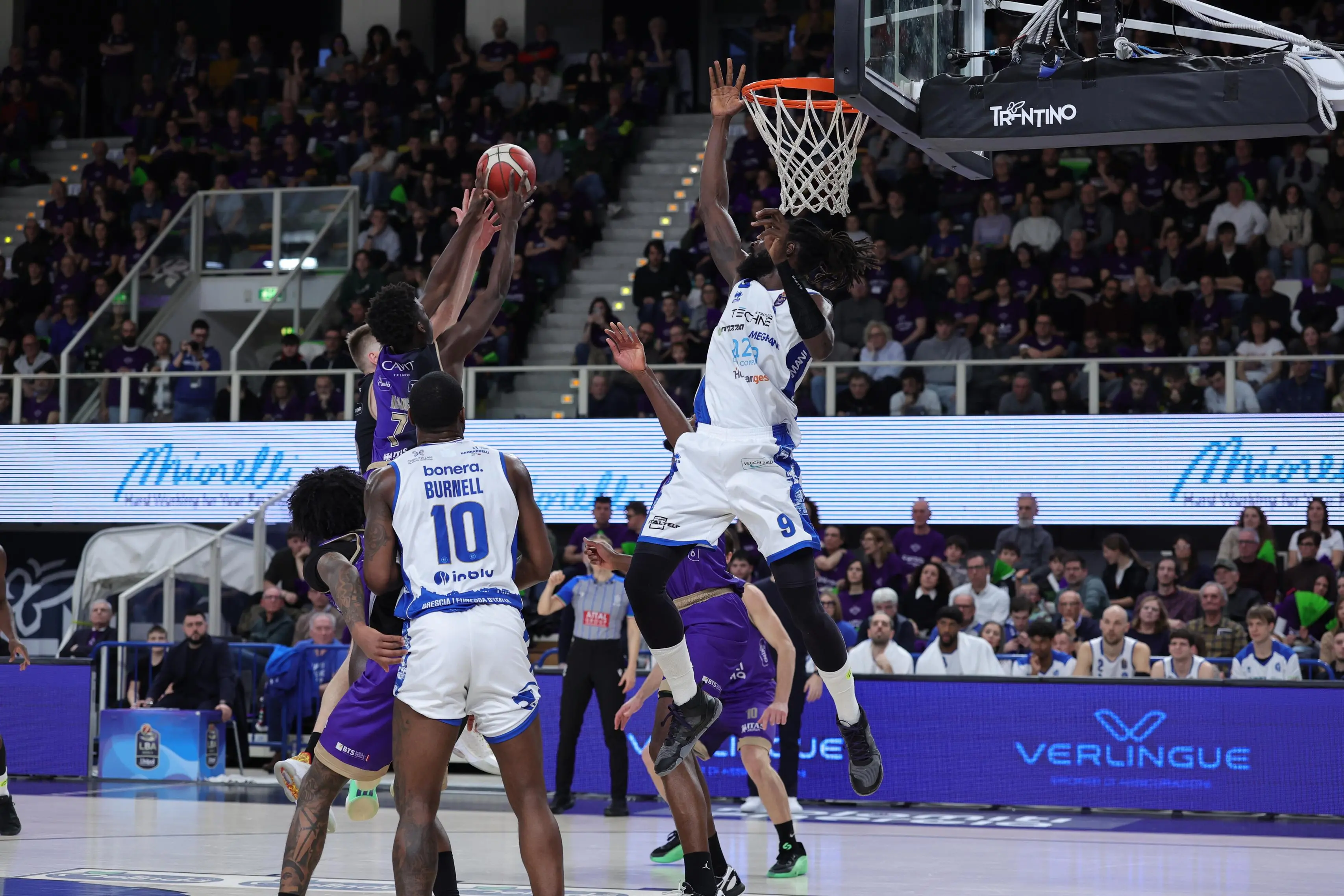 Serie A: le immagini di Dolomiti Trentino-Germani Brescia