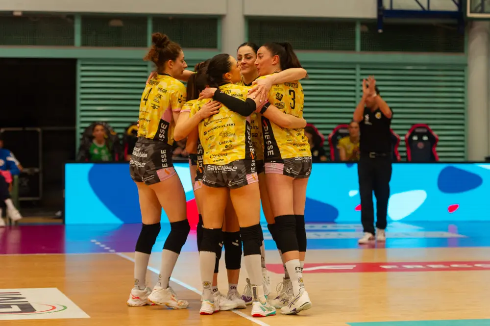 Serie A2: le immagini di Costa Volpino-Millenium Valsabbina Brescia