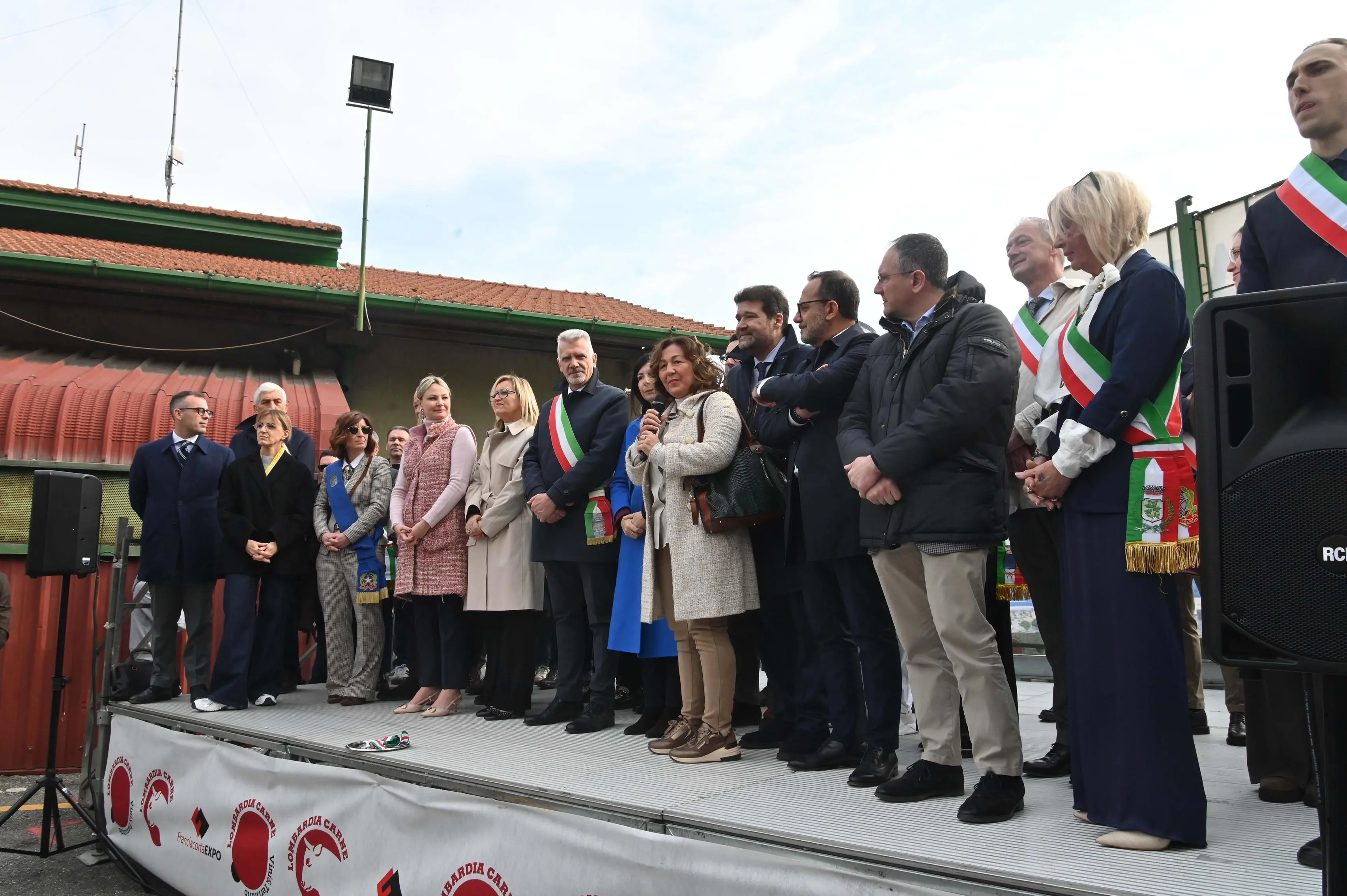 ROVATO IN PIAZZA CON NOI LOMBARDIA CARNI REDAZIONE PROVINCIA 22-03-2026 GABRIELE STRADA NEW EDEN GROUP