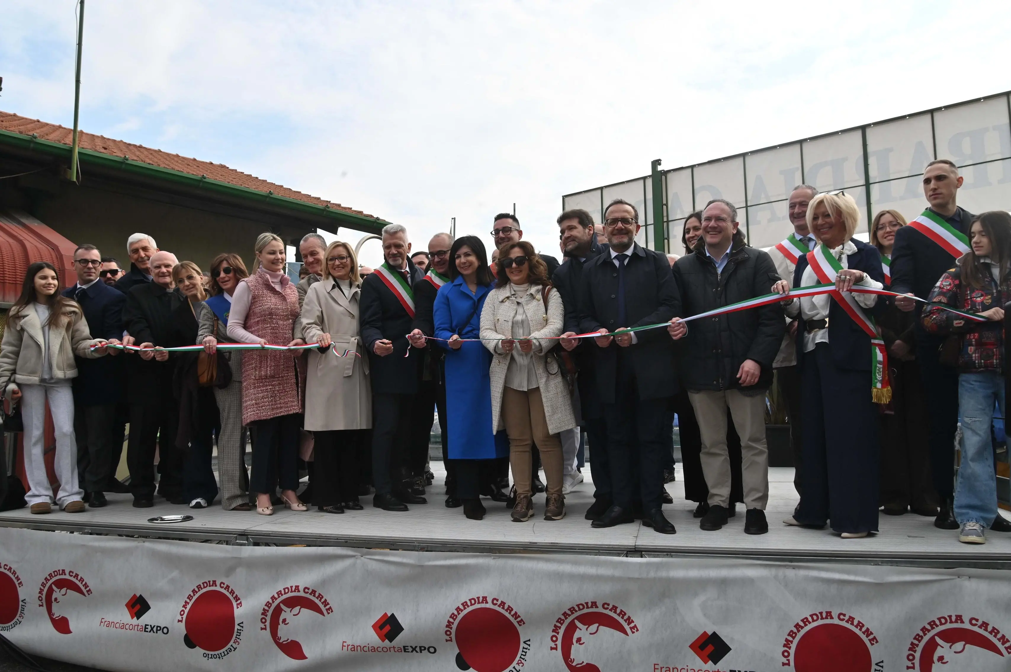 ROVATO IN PIAZZA CON NOI LOMBARDIA CARNI REDAZIONE PROVINCIA 22-03-2026 GABRIELE STRADA NEW EDEN GROUP