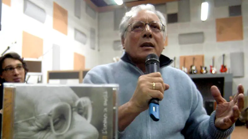 Paolo ed Enzo Jannacci alla presentazione de «L'uomo a metà»