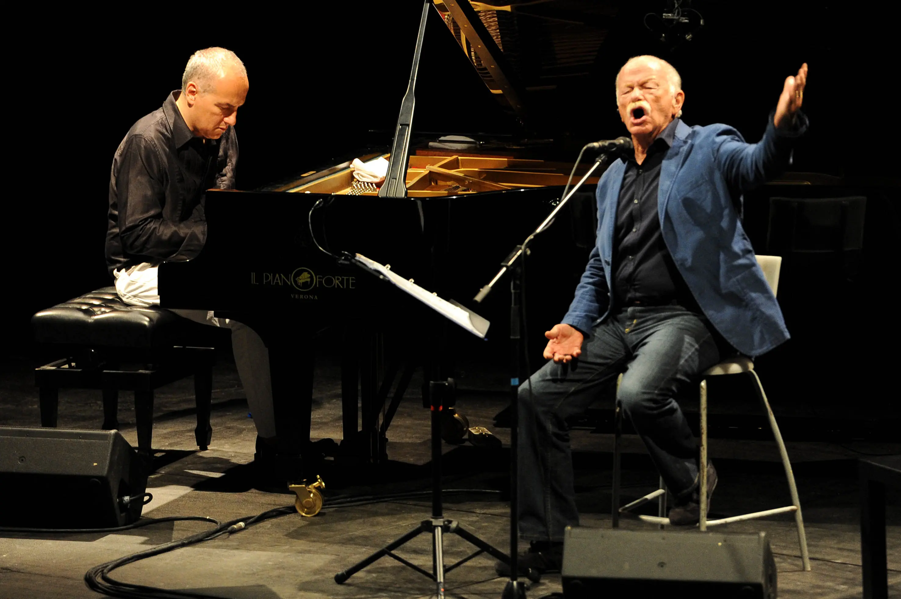 Gino Paoli, alcuni scatti dai suoi concerti bresciani