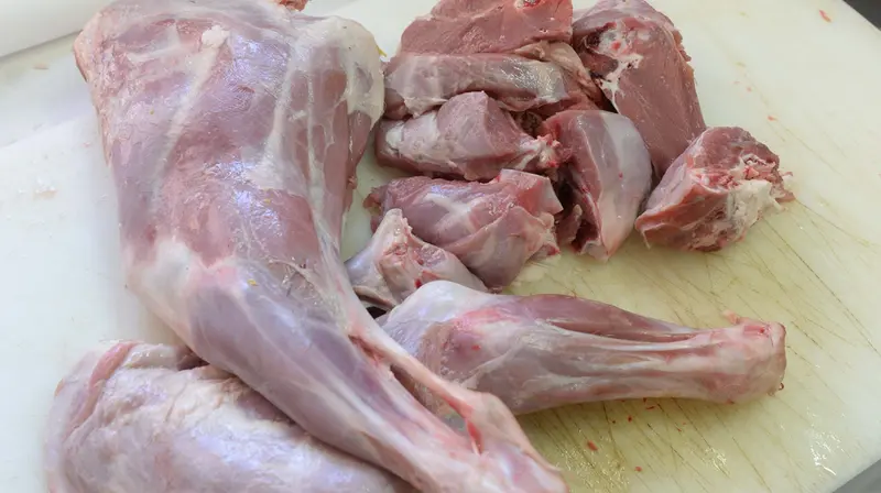 Il capretto prima di essere lavorato e cotto