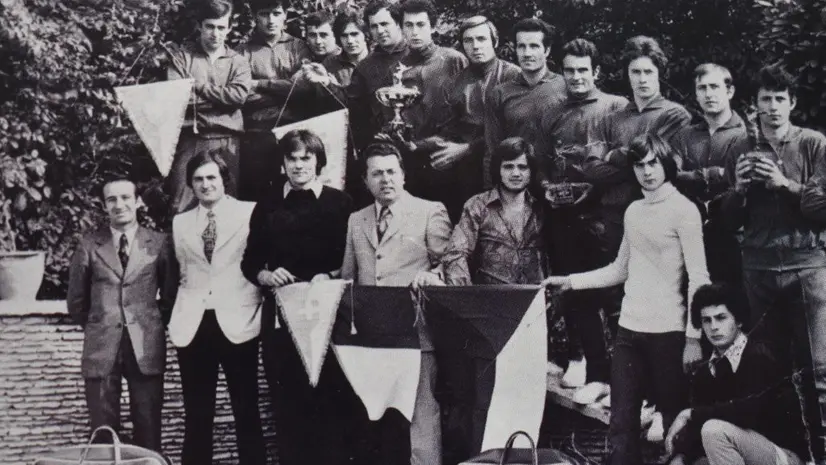 In Cecoslovacchia, il sodalizio nasce dopo una partita di calcio