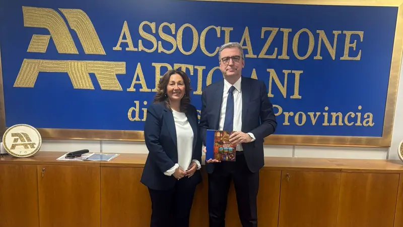 La presidente Elena Calvetti e il prefetto Andrea Polichetti