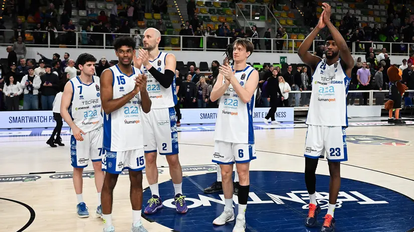 Una squadra da applausi - Foto Checchi/Ciamillo-Castoria