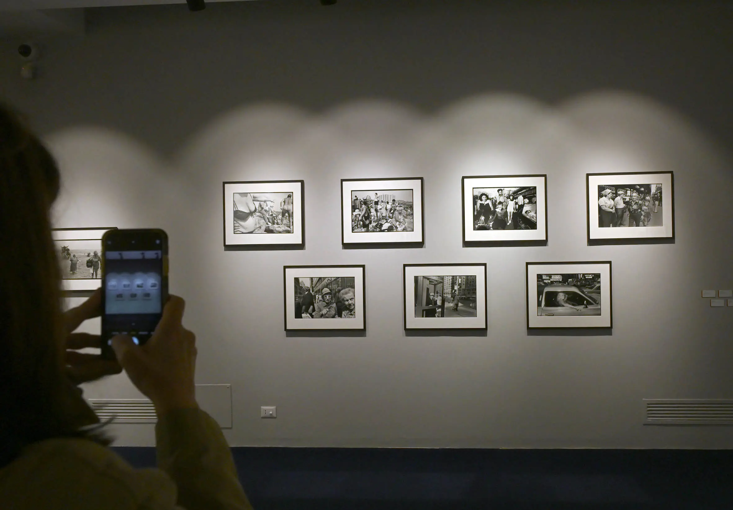 SPETTACOLI BRESCIA MUSEI PRESENTAZIONE MOSTRA DI BRUCE GILDEN -A CLOSER LOOK NELLA FOTO FASI DELLA CONFERENZA STAMPA 26/03/2026 newreporter©favretto