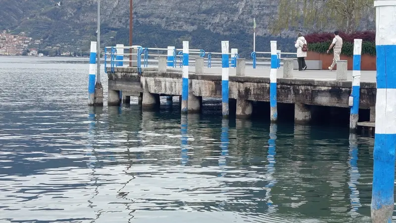 Lago d'Iseo: i bassi livelli dell'acqua - © www.giornaledibrescia.it