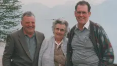 Pietro Agliardi con la moglie Iside e Tiede Oetzel