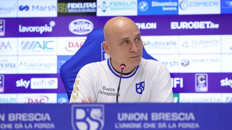 Eugenio Corini oggi in conferenza - Media house Union Brescia