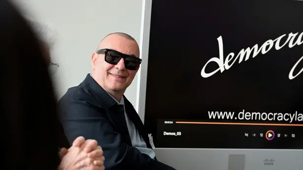 La presentazione di Democracy al Parlamento europeo di Bruxelles