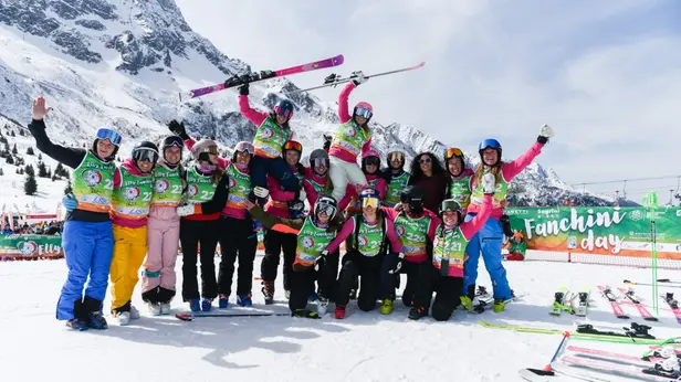 Sorrisi e ricordo all'Elly Fanchini day