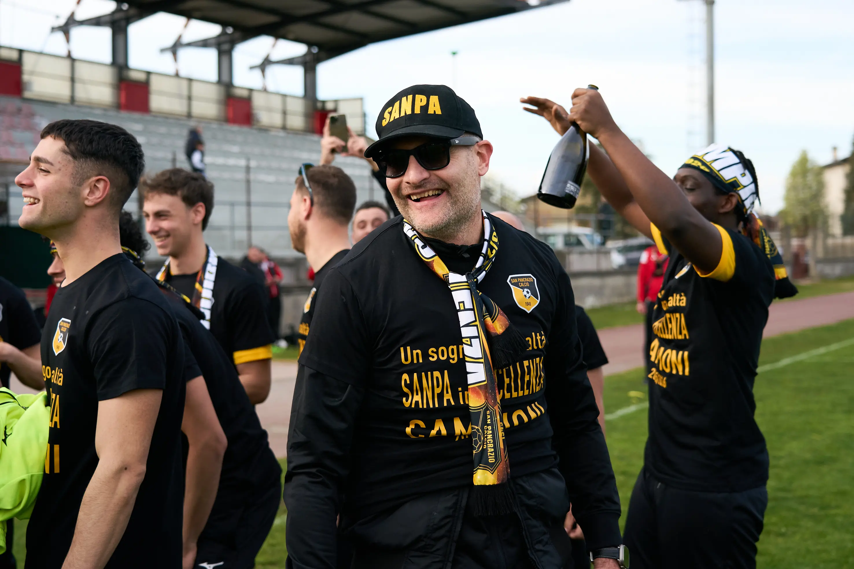 Promozione: le immagini di Asola-San Pancrazio e la festa promozione