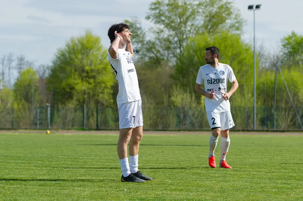 Seconda categoria: gli scatti di Gsr-Cortefranca e la festa per la promozione