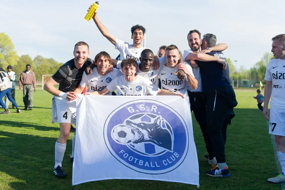 Seconda categoria: gli scatti di Gsr-Cortefranca e la festa per la promozione