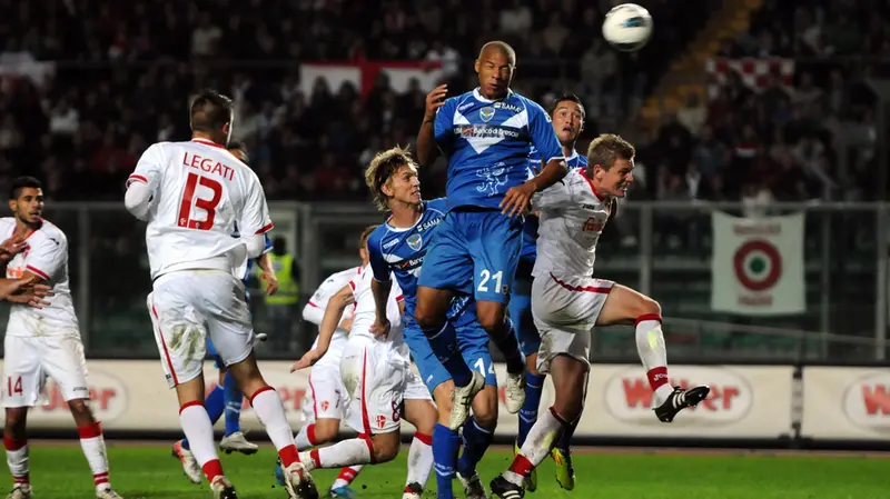 Seba De Maio in azione da rondinella
