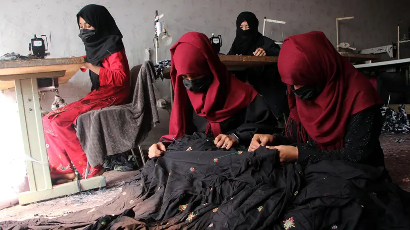 Donne afghane a Kandahar - Foto Ansa © www.giornaledibrescia.it