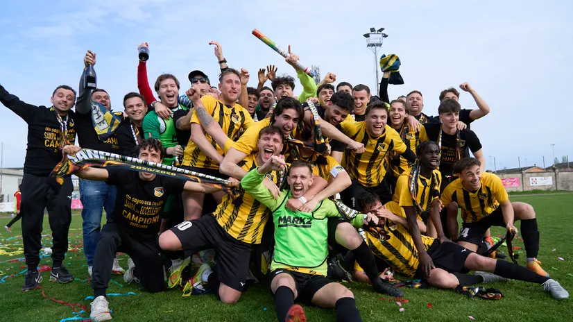 San Pancrazio promosso in Eccellenza per la prima volta - Foto New Reporter Perteghella © www.giornaledibrescia.it