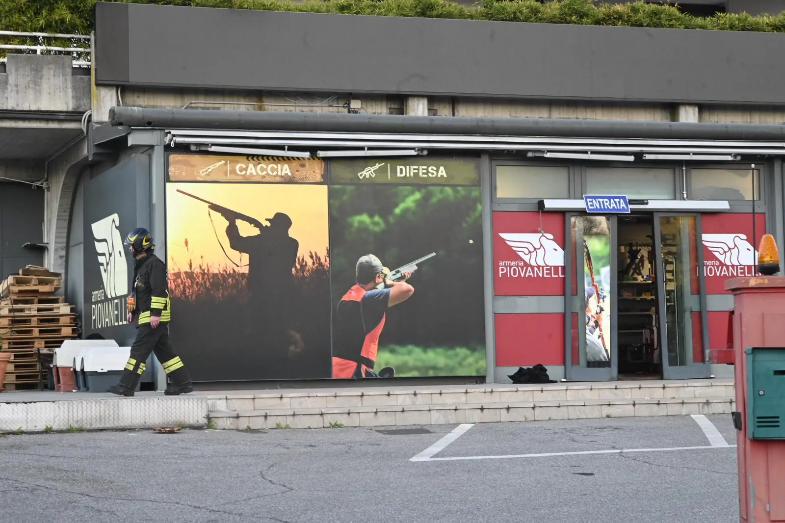 Esplosione in armeria a Lonato