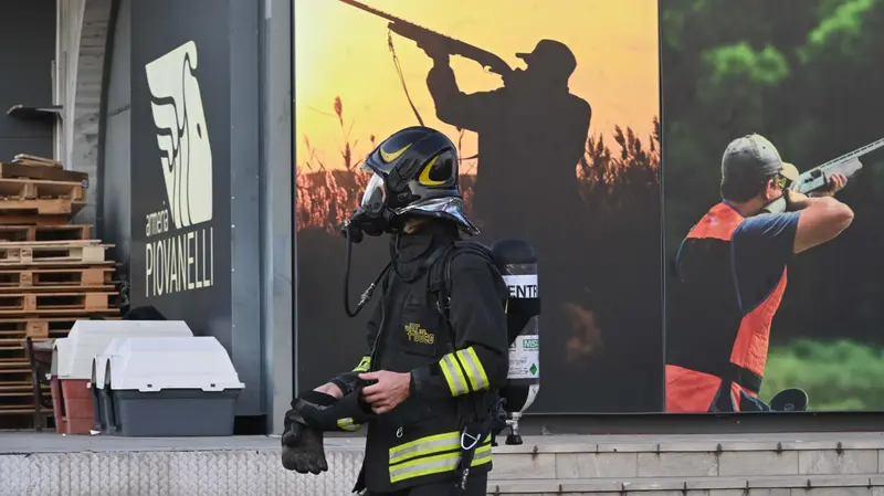 Esplosione in un'armeria a Lonato