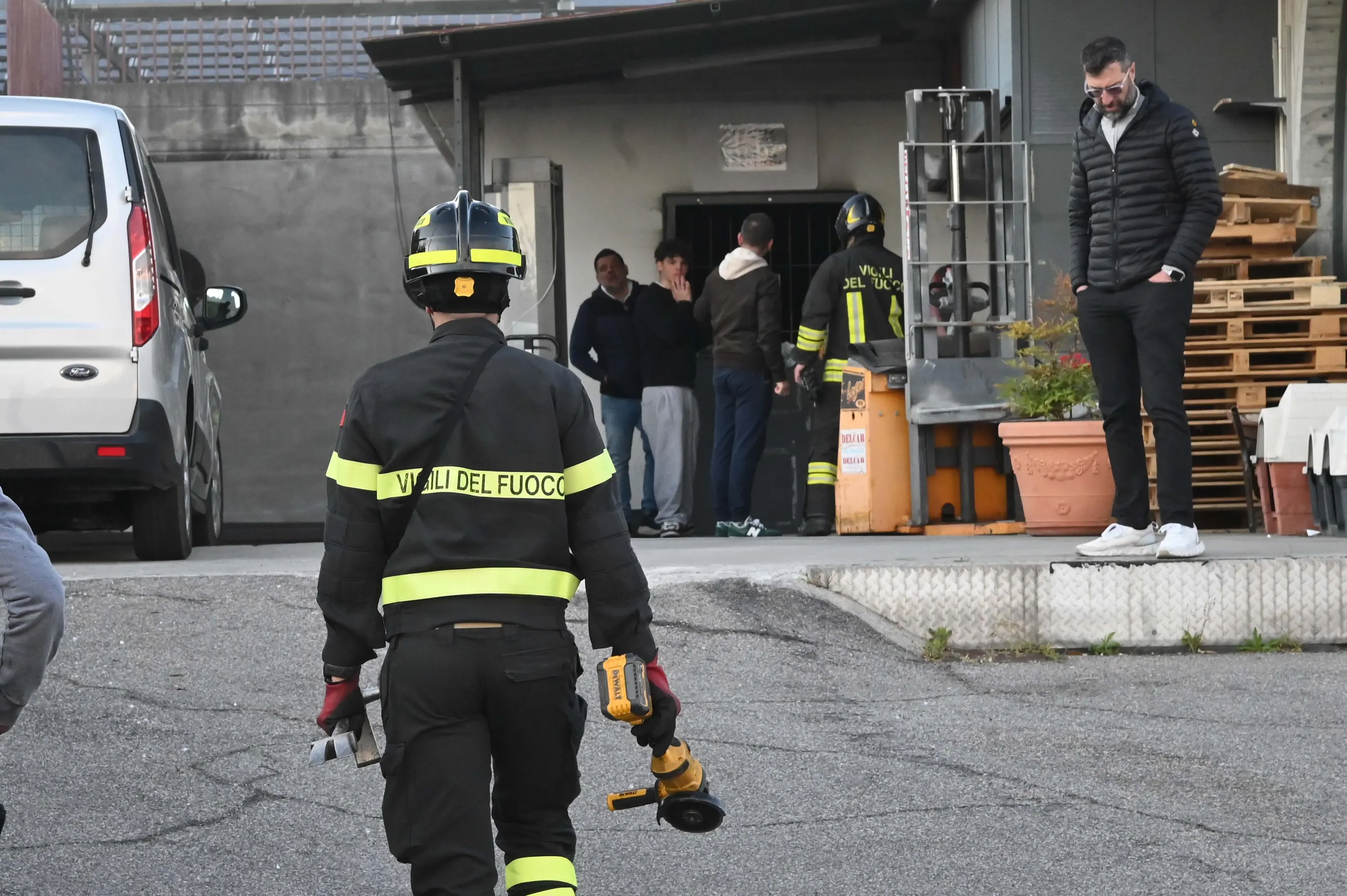 Esplosione in un'armeria a Lonato