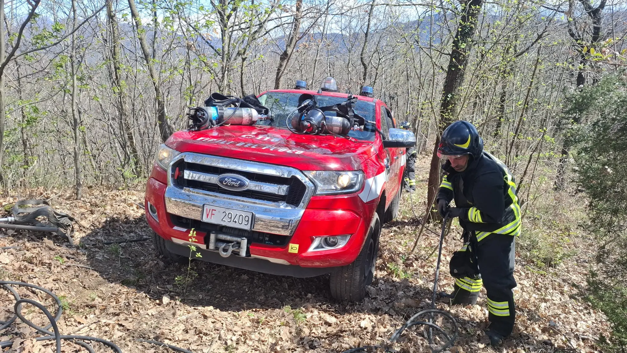 Valsabbia, l'incendio tra Bione e Preseglie