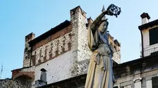 La statua della Bell'Italia - © www.giornaledibrescia.it