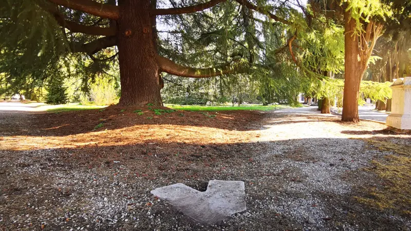 L'area del Vantinino in cui furono collocate le fosse comuni dei caduti delle Dieci Giornate © www.giornaledibrescia.it