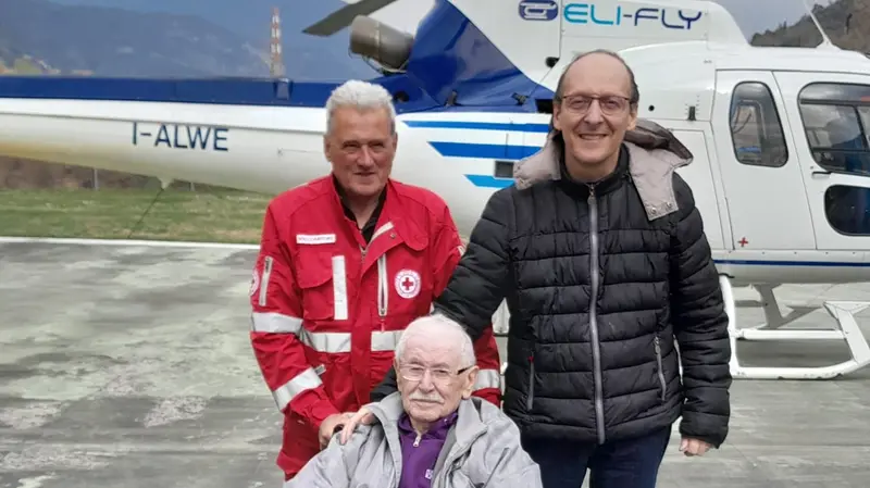 Il volo in elicottero di Pietro Corsini - © www.giornaledibrescia