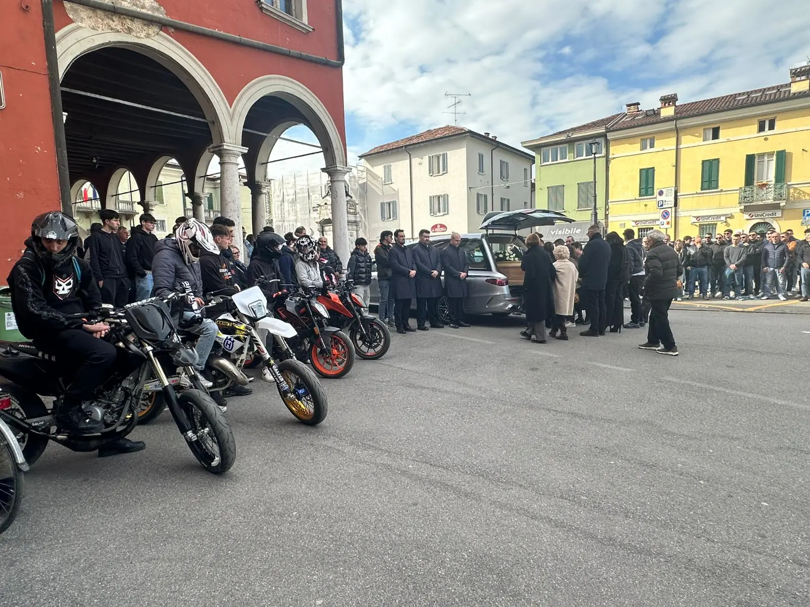 I funerali di Alessandro Cagioni a Bagnolo Mella