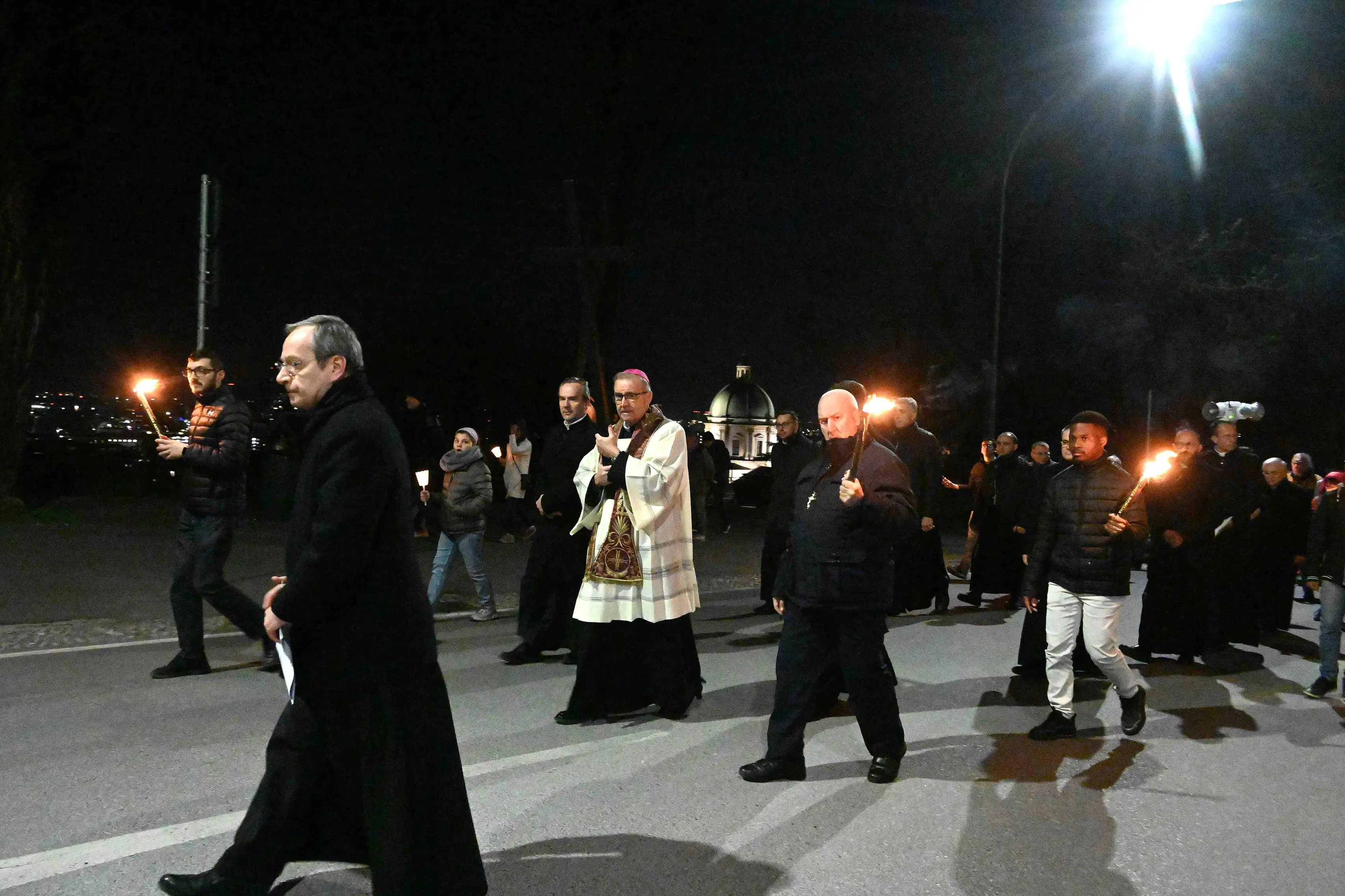 La Via crucis per le strade di Brescia