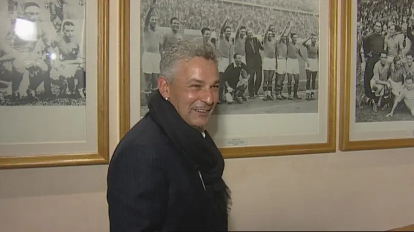 Roberto Baggio nel suo ufficio a Coverciano