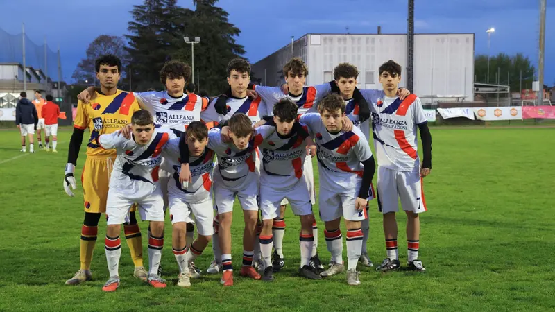 Il Roncadelle Under 17 che è in semifinale -  © www.giornaledibrescia.it