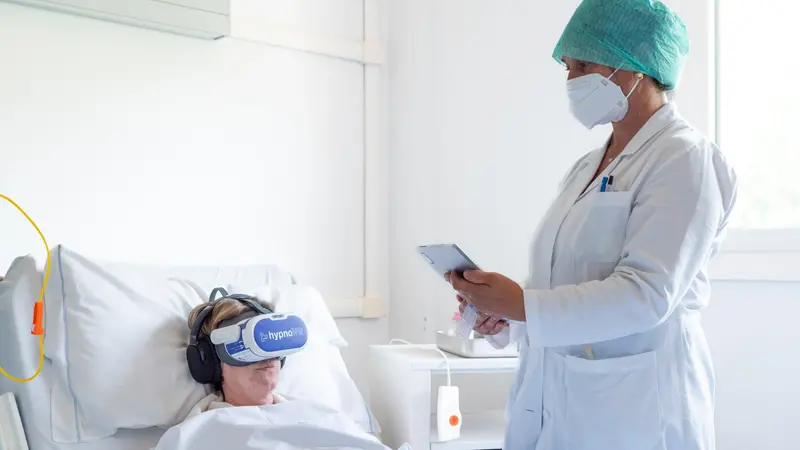 Uno dei visori utilizzati in Oncologia alla Poliambulanza