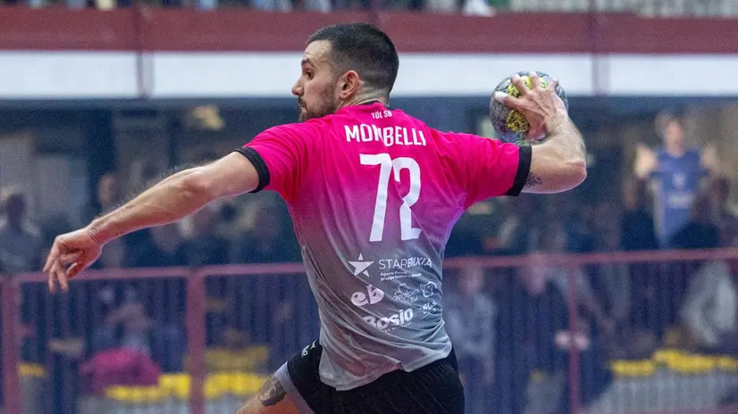 Mombelli al tiro - © www.giornaledibrescia.it