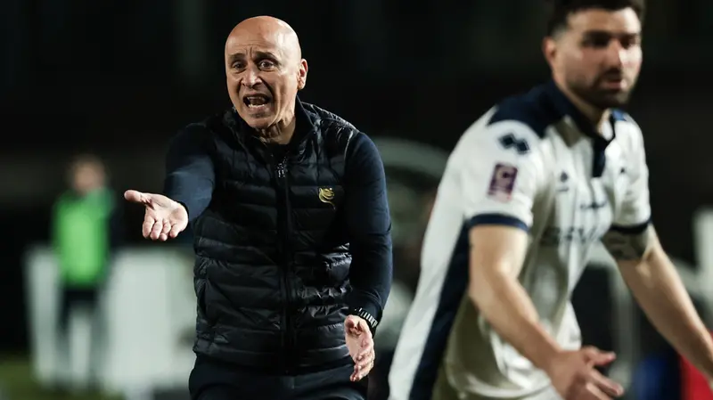 Eugenio Corini durante la sfida col Cittadella - Foto New Reporter Comincini © www.giornaledibrescia.it