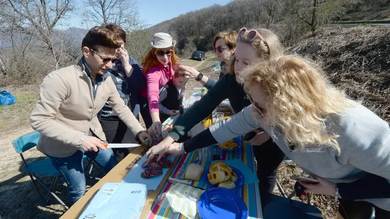 Un pic nic in Maddalena - Foto Marco Ortogni/Neg © www.giornaledibrescia.it